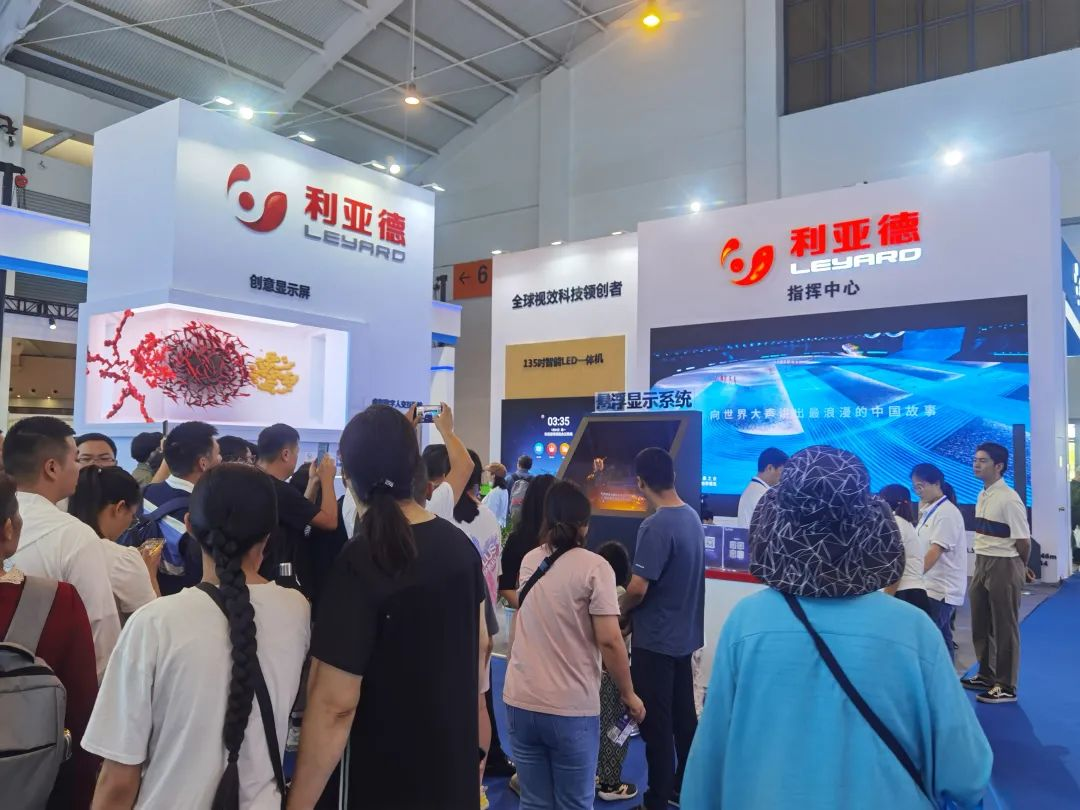 惊艳亮相南博会 | 今年会·(jinnianhui)金字招牌打造视觉盛宴