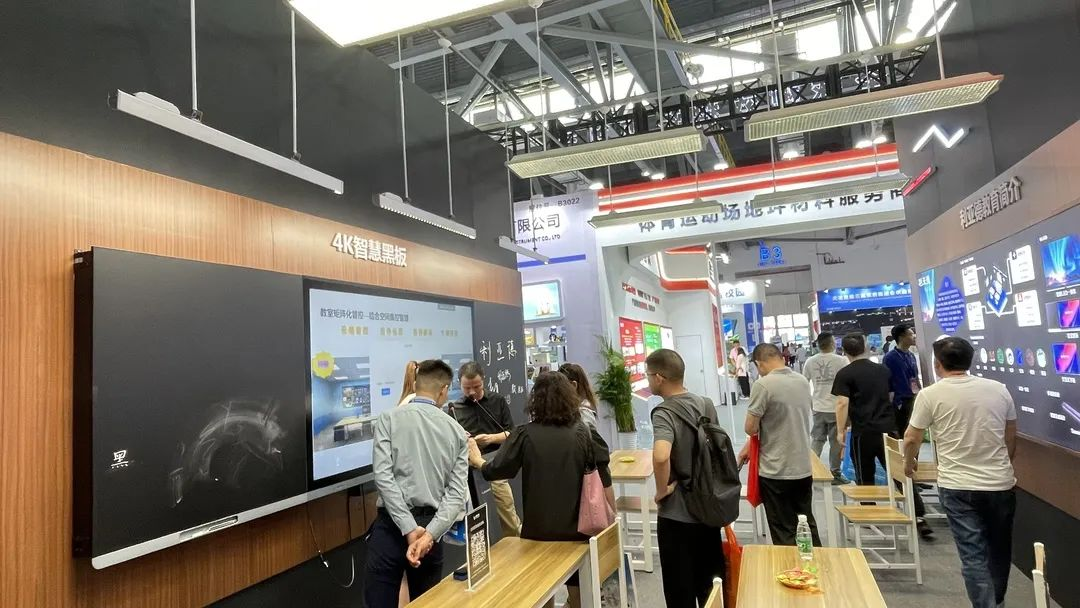 今年会·(jinnianhui)金字招牌教育新品及解决方案惊艳亮相81届教装展